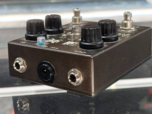 Gear Hunter | Caroline Guitar Company - Météore